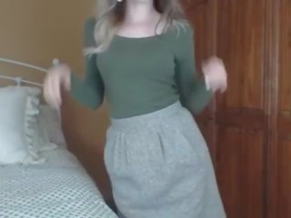 Sexy teacher makes video for her boyfriend on Skype