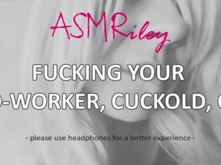 Eroticaudio - žmona dulkina savo co-worker&comma; cuckold&comma; cei