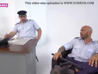 Sugarbabestv&colon; greeks policija pareigūnas seksas